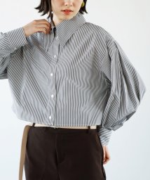 GeeRA(ジーラ)/ストライプ柄衿付ショート丈シャツ/ブラック