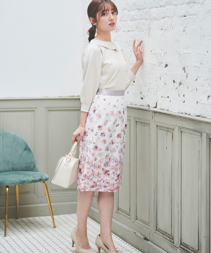 最終お値下げ????????PRADA flower skirt.