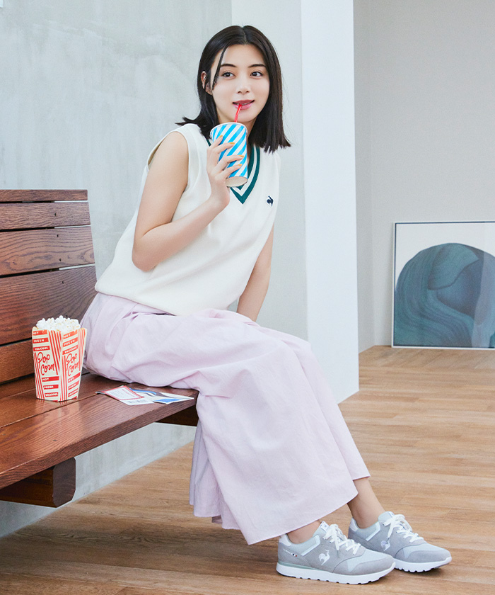 lecoqsportif(ings) ラ セーヌ II ワイド(池田エライザ着用/軽量/消臭) グレー 25.0 lecoqsportif(ings) ラ セーヌ II ワイド(池田エライザ着用/軽量/消臭) グレー 25.0