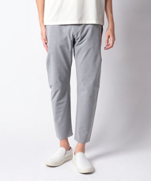 le coq sportif (ルコックスポルティフ)/AIR STYLISH PANTS ルフ フォルム（ソロテックスSUNSCREENクロス）【アウトレット】/杢グレー