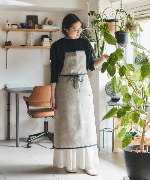 fog linen work リネンパイピングエプロン - 緊急安全保障会議開催へ