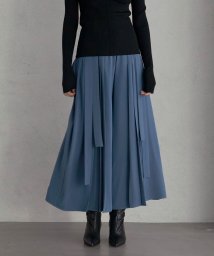 MIELI INVARIANT(ミエリ インヴァリアント)/Tuck Pleat Flare Pants/ブルー