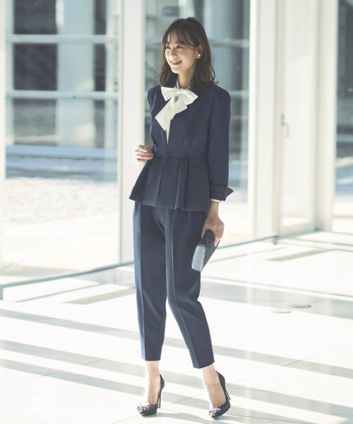 ノーカラーウエストタックペプラムパンツスーツ3点セット「SU1082  