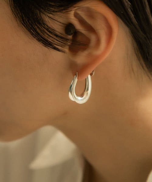 SMELLY(スメリー)/SMELLY so’　curve earring/SLV