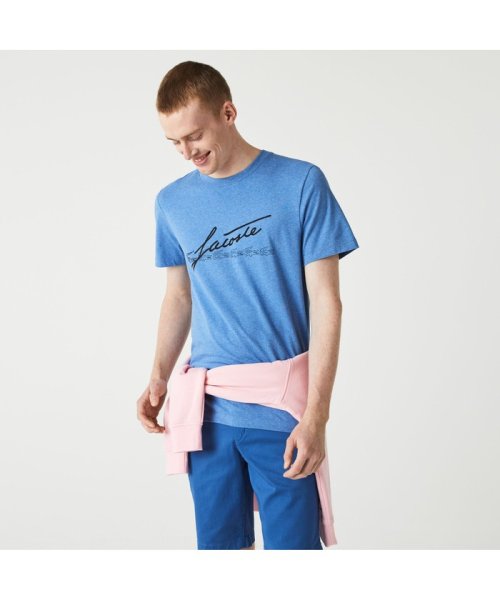 LACOSTE Mens(ラコステ　メンズ)/スクリプトブランドネームロゴプリントTシャツ/ブルー