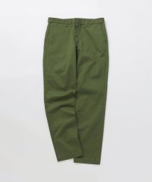 SHIPS any MEN(シップス　エニィ　メン)/【SHIPS any別注】GROWN&SEWN: 〈ストレッチ〉DUANE スリムテーパードパンツ/オリーブ