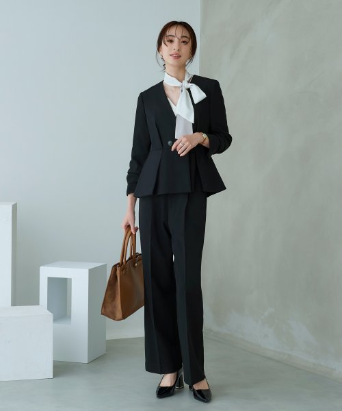 タックペプラムノーカラージャケット＆ワンタックパンツスーツ  