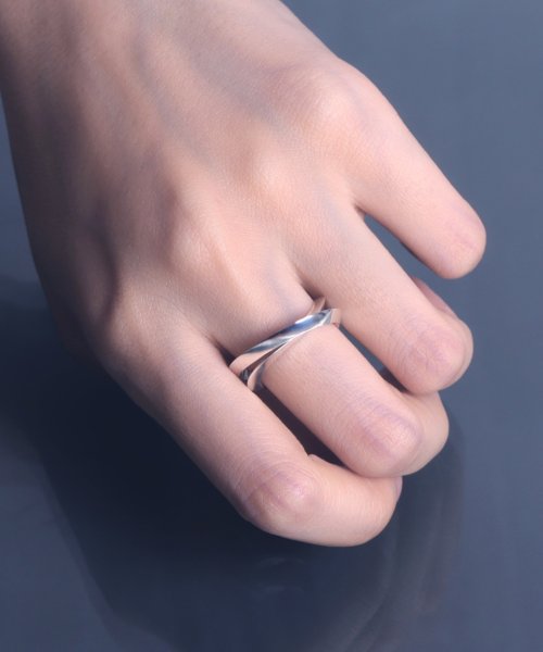 MAISON mou(メゾンムー)/【YArKA/ヤーカ】】triangle irregular twist ring [ont] /トライアングル 不規則 捻りリング silver925 /シルバー
