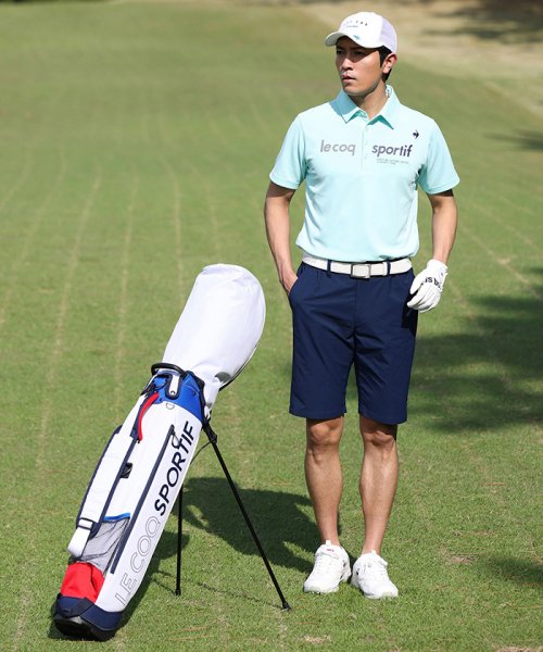 le coq sportif GOLF (ルコックスポルティフ（ゴルフ）)/ 軽量 スタンド コンパクト キャディバッグ(7型) 1.8kg 4分割 47インチ対応【アウトレット】/ホワイト