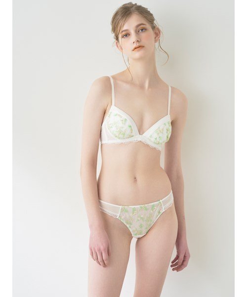 LILY BROWN Lingerie(LILY BROWN Lingerie)/【LILY BROWN Lingerie】ミモザ エンブロイダリーレース ソング/WHT