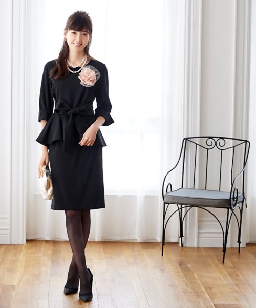 フレアーペプラムスカートスーツセットアップ「SU673」(505200236  