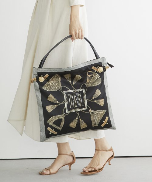 【TREASURE TOPKAPI】トレジャー トプカピ【アーカイブ】マイルドサテン スカーフ パネル柄 トートバッグ 2023 