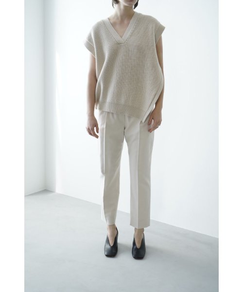 CLANE(クラネ)/HIGH WAIST TAPERED PANTS/IVORY