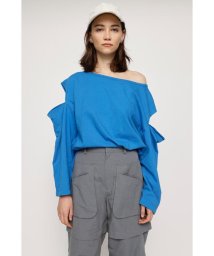 SLY(スライ)/OPEN SHOULDER CUT トップス/BLU