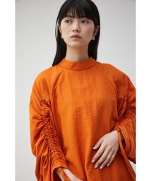 AZUL by moussy(アズールバイマウジー)/SHIRRING SLEEVE BLOUSE/ORG