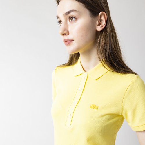 スリムフィット ストレッチコットンピケポロ（半袖） 商品説明色合い鮮やかなストレッチコットンピケ素材を使用した、スリムフィットのポロシャツ。光沢感のある４ボタンのリブポロカラ U1479075062(11440円)