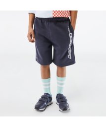 LACOSTE KIDS(ラコステ　キッズ)/BOYS グラフィカルブランドネームロゴスウェットショーツ/ネイビー