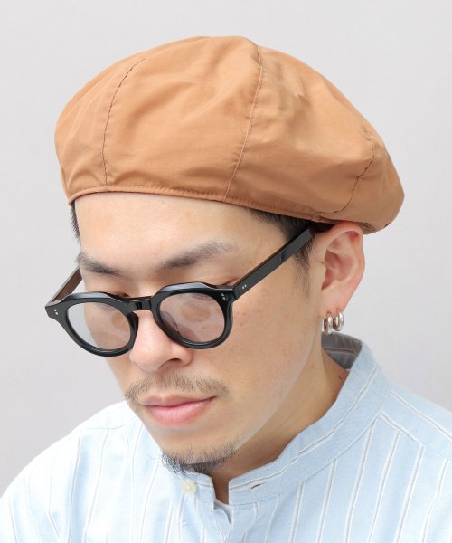Besiquenti(ベーシックエンチ)/シワ加工 ナイロン ベレー帽 ベレー 帽子 メンズ カジュアル シンプル アウトドア レジャー/ベージュ