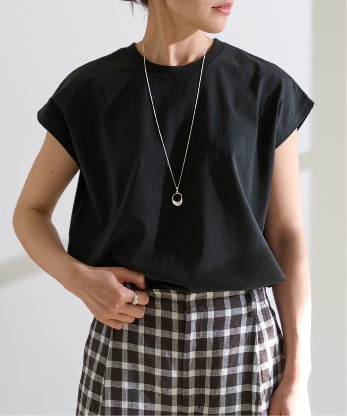 ラウンドテールプルオーバー