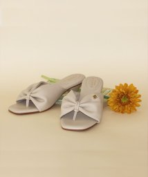 TOCCA(TOCCA)/CUSHION RIBBON SANDALS サンダル/ベージュ系