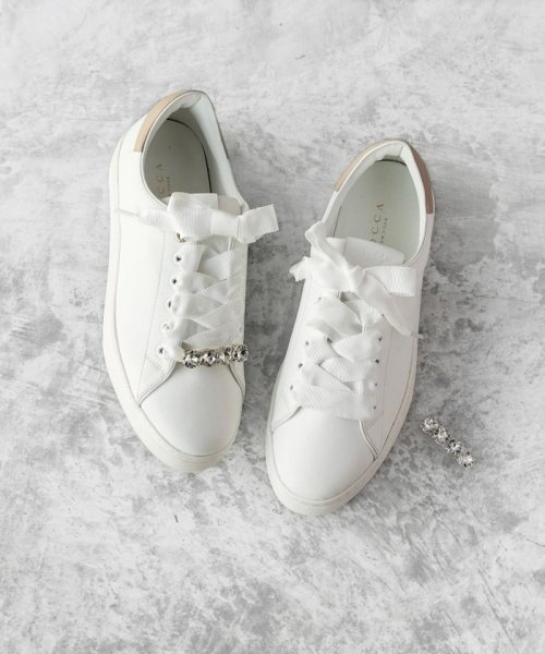 TOCCA(TOCCA)/【新色シルバーカラー登場！】【軽量】BIJOUX SNEAKERS スニーカー/ベージュ系