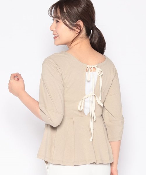 offprice.ec(offprice ec)/【Cheek/チーク】バックオープンペプラムカットソー/BEIGE