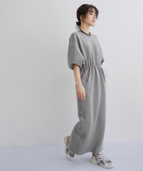 ハーフスリーブドロストワンピース なし