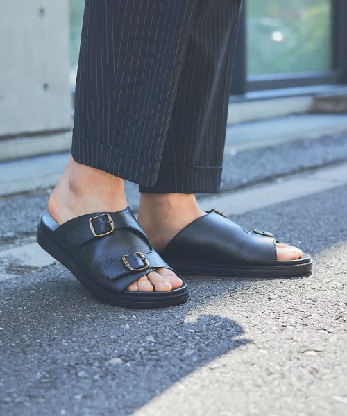 【WEB限定】ダブルバックル クッションソールサンダル 商品説明【デザイン】オーセンティックなダブルバックル仕様のサンダルをやや甲の覆いを深く、肌の見える面積を少なくし、素足でもソックス合わせでもフィッ DG1218552971 (9295円)