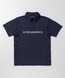 LUXEAKMPLUS(LUXEAKMPLUS)/LUXEAKMPLUS(リュクスエイケイエムプラス)ゴルフ フロントロゴ半袖ポロシャツ【ゴルフ】/ネイビー