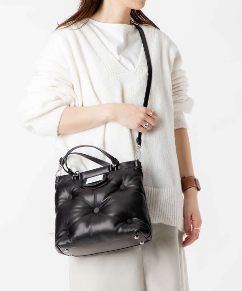 メゾン マルジェラ MAISON MARGIELA S56WD0133 P4300 ハンドバッグ 