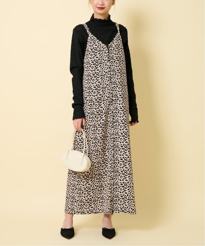 THOUSAND MILE/サウザンドマイル】 フロントジップワンピース