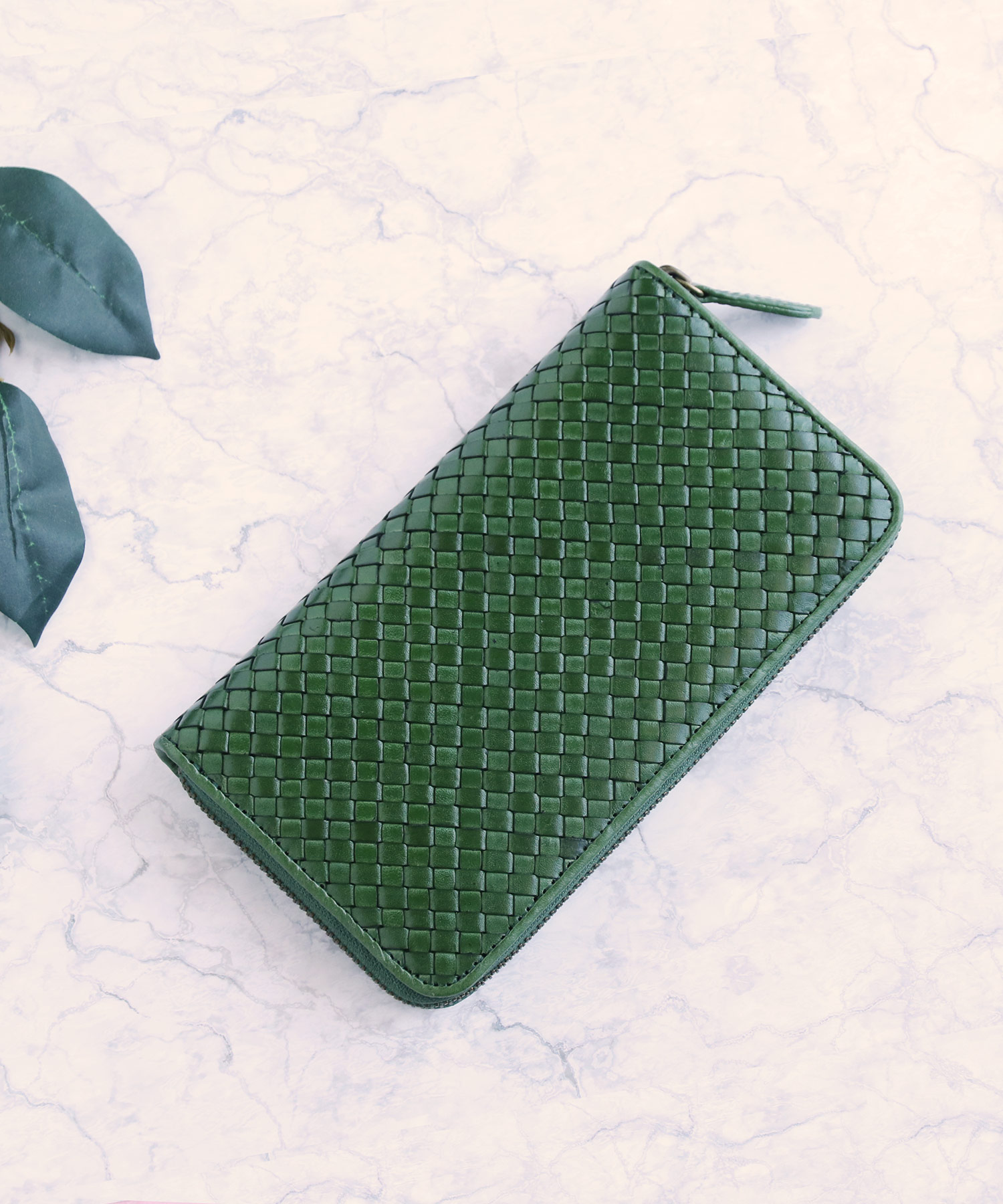 doob London]イタリア ヌメ革 メッシュ ラウンドファスナー 長財布