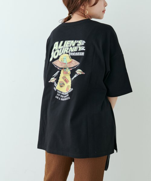 NICE CLAUP OUTLET(ナイスクラップ　アウトレット)/地球旅行プリントBIGTシャツ/ブラック