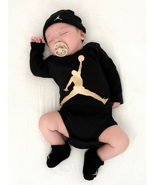 ベビー(60－70cm) セット商品 JORDAN(ジョーダン) L/S JUMPMAN HAT/BODYSUIT/BOOTIE SET 3PC