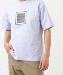 a.v.v (MEN)(アー・ヴェ・ヴェメンズ)/【接触冷感】スクエアプリントTシャツ/ラベンダー