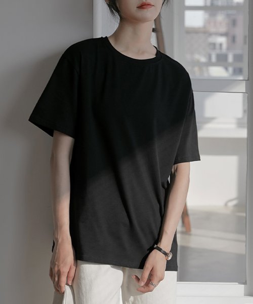 SEU(エスイイユウ)/オーバーサイズ Tシャツ ロンT 定番  ビッグTシャツ ゆったり 体型カバー 韓国ファッション SEU/ブラック