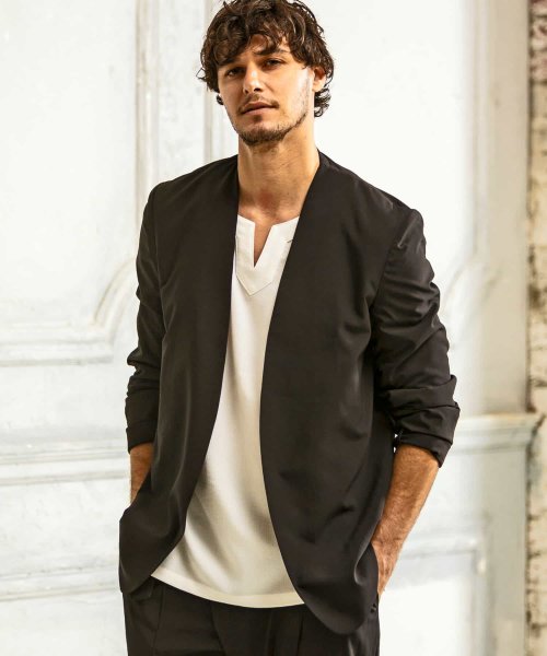 1PIU1UGUALE3 RELAX(ウノピゥウノウグァーレトレ リラックス)ノーカラージャケット 