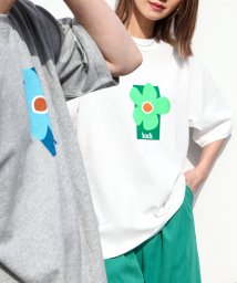 ZIP FIVE(ジップファイブ)/花Tシャツ刺繍＆プリントTシャツ/ホワイト系1
