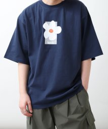 ZIP FIVE(ジップファイブ)/花Tシャツ刺繍＆プリントTシャツ/ネイビー系1