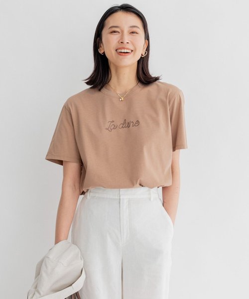 NIJYUSANKU（LARGE SIZE）(２３区（大きいサイズ）)/【洗える】La dune ロゴTシャツ/キャメル系