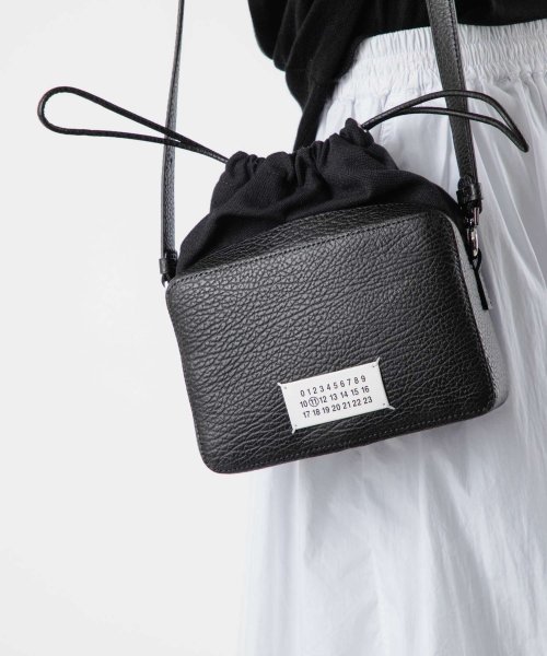 メゾン マルジェラ MAISON MARGIELA SB1WG0018 P4348 ショルダーバッグ メンズ レディース バッグ ファイブエーシー カメラバッグ メンズ バッグ メゾン レディース