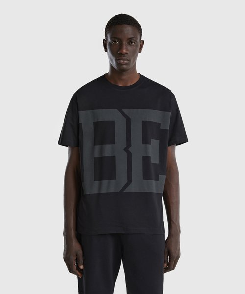 BENETTON (mens)(ベネトン（メンズ）)/ビッグテキストプリント半袖Tシャツ・カットソー/ブラック