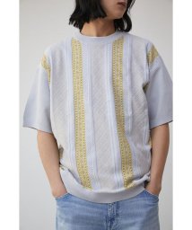 AZUL by moussy(アズールバイマウジー)/RETRO JACQUARD KNIT TOPS/柄GRY5