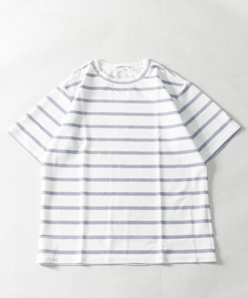 Nylaus select(ナイラスセレクト)/ボーダー柄 エンボスワッフル 半袖Tシャツ/オフホワイト