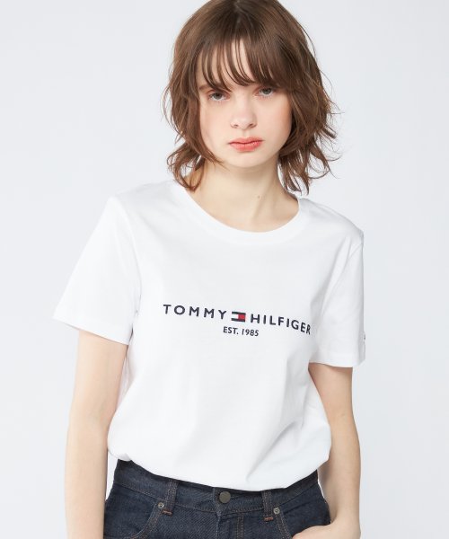 TOMMY HILFIGER(トミーヒルフィガー)/ベーシックロゴTシャツ/ホワイト