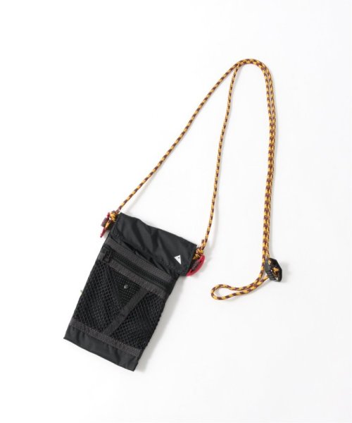 JOURNAL STANDARD(ジャーナルスタンダード)/【KLATTERMUSEN / クレッタルムーセン】Algir Lanyard Pocket/ブラック