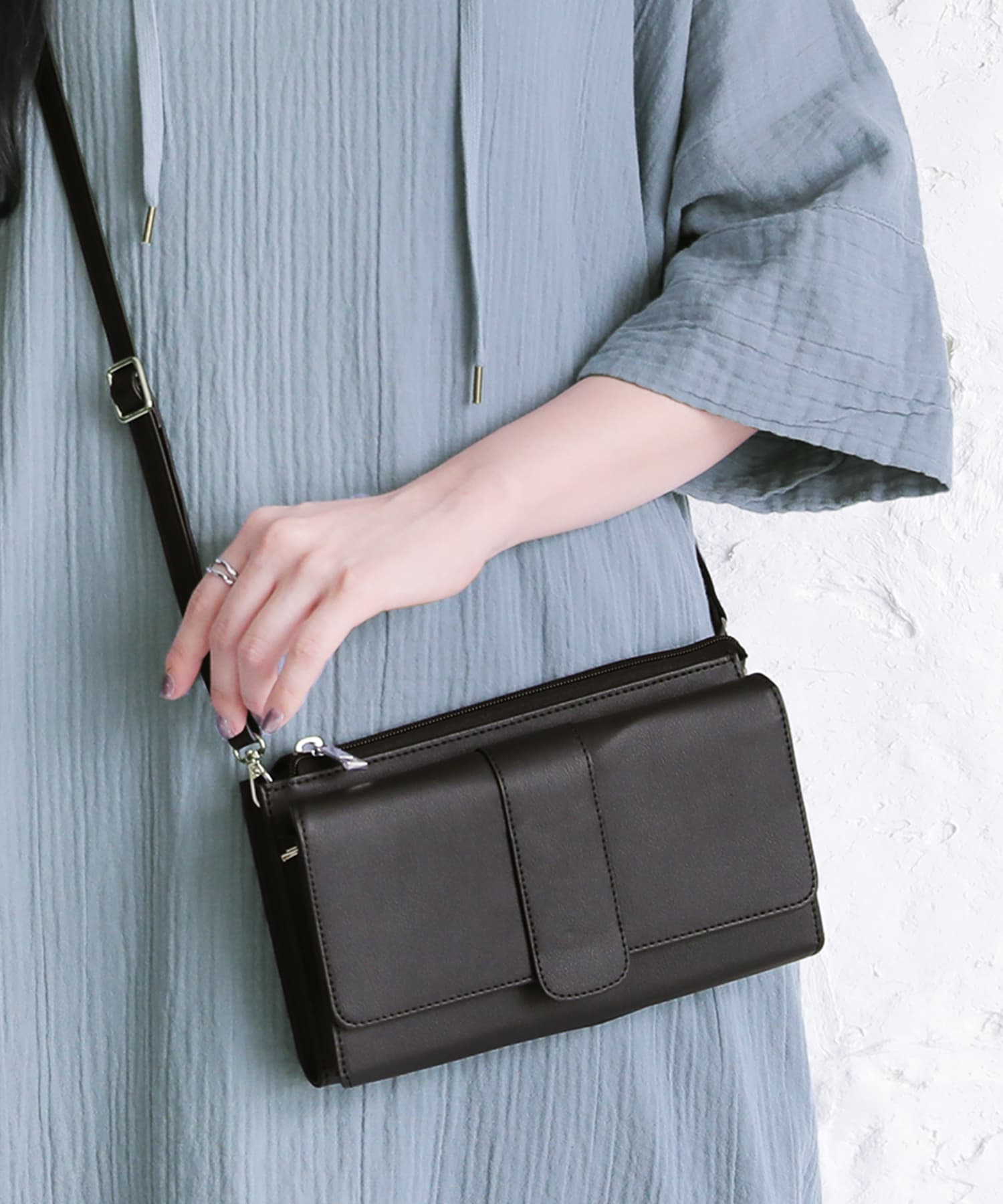 Nolia guitar crossbody bag hotsell