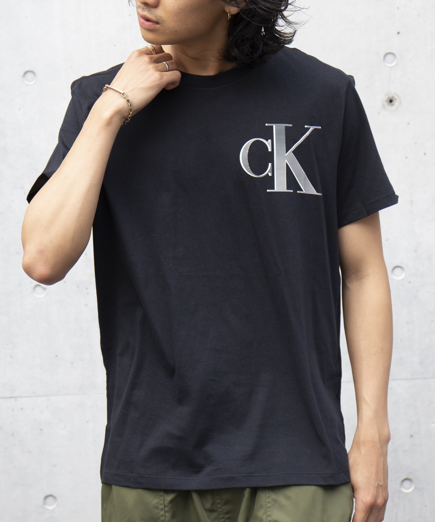 【新品】カルバンクラインCalvin Klein Tシャツ　黒　M ロゴ　CK