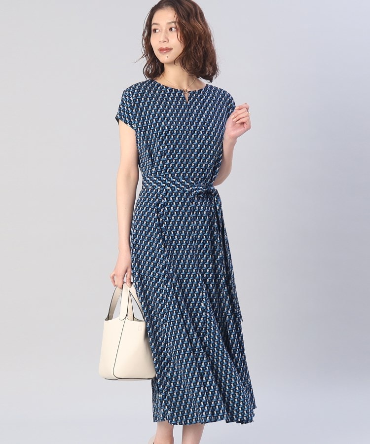 パネル 美品ワールド アンタイトル ロング ワンピース ノースリーブ