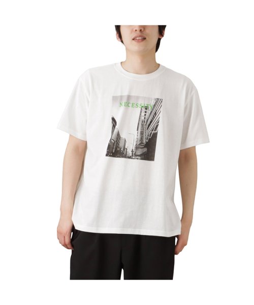 MAC HOUSE(men)(マックハウス（メンズ）)/T－GRAPHICS ティーグラフィックス モードプリント半袖Tシャツ F52004DM/ホワイト